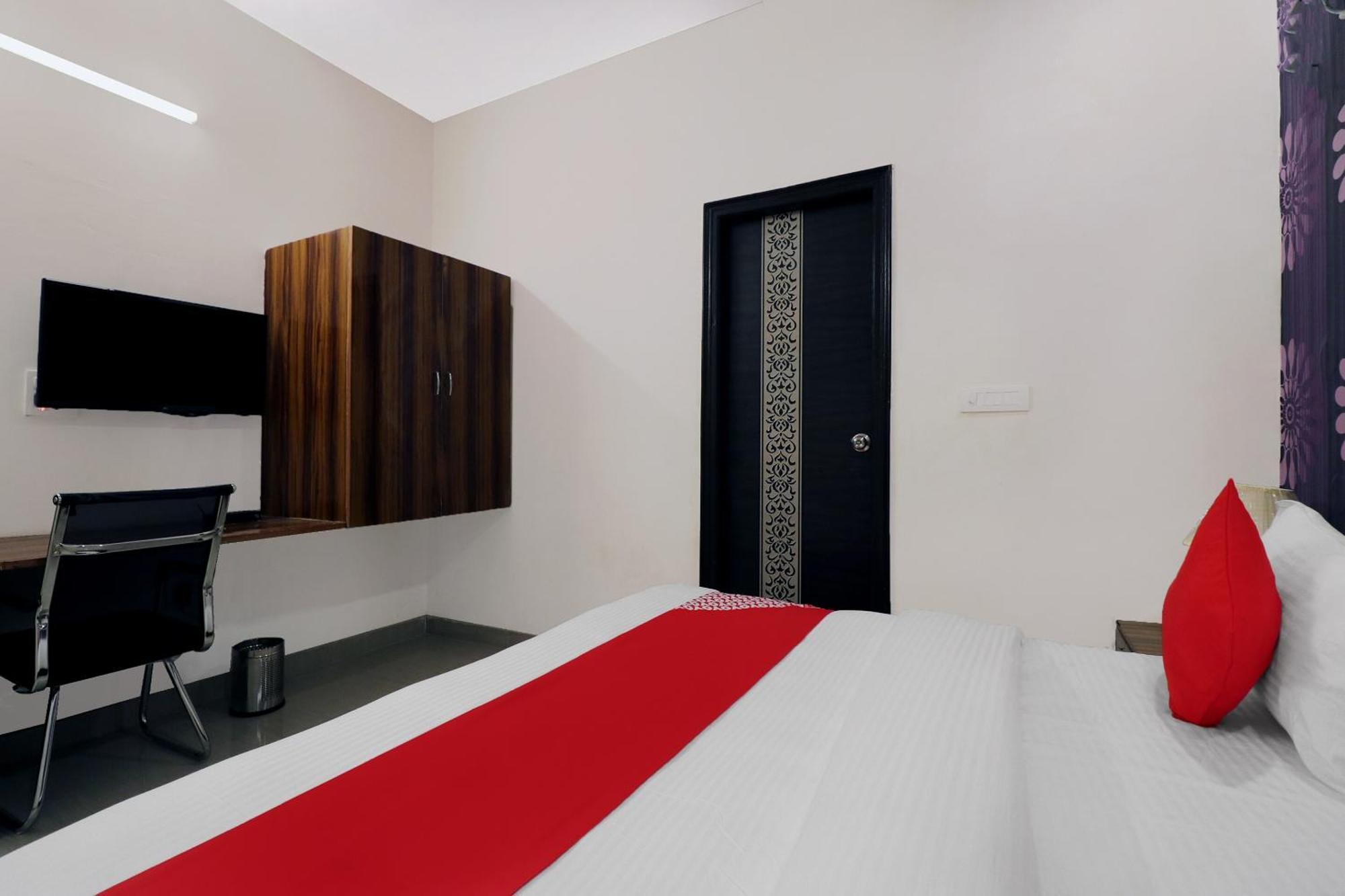Hotel O Sangeet ファリーダーバード エクステリア 写真